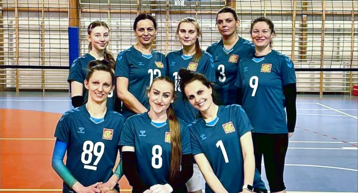 Pewne zwycięstwa siatkarek Fair Play Końskie. Nasze panie rozpoczęły też batalię pucharową