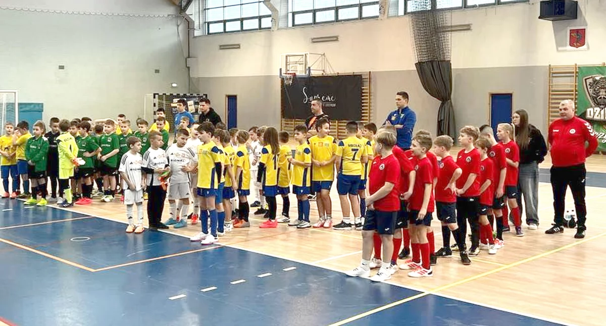 Koneckie drużyny na turnieju halowej piłki nożnej Dziki Cup rocznika 2015 w Skarżysku-Kamiennej [ZDJĘCIA]