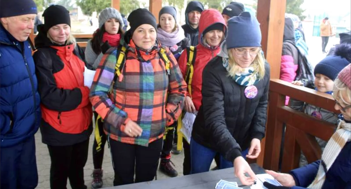 KOŃSKIE. Jubileuszowy 50 Rajd Bab zakończony. Na trasę wyruszyło około 500 piechurów!
