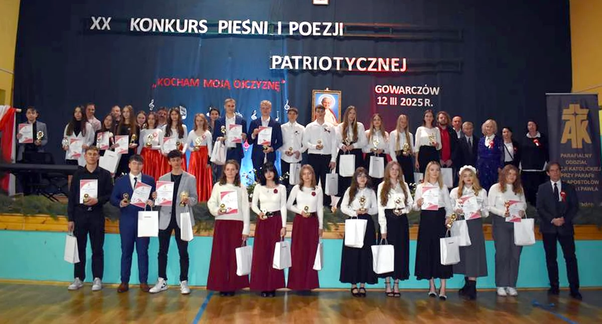 GOWARCZÓW. XX Konkurs Pieśni i Poezji Patriotycznej. 251 wykonawców w etapie regionalnym! [ZDJĘCIA]