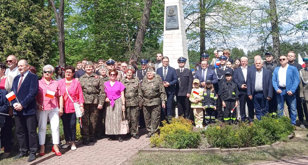 STĄPORKÓW. Uroczystości gminne upamiętniające 234 rocznicę uchwalenia Konstytucji 3 Maja [ZDJĘCIA]