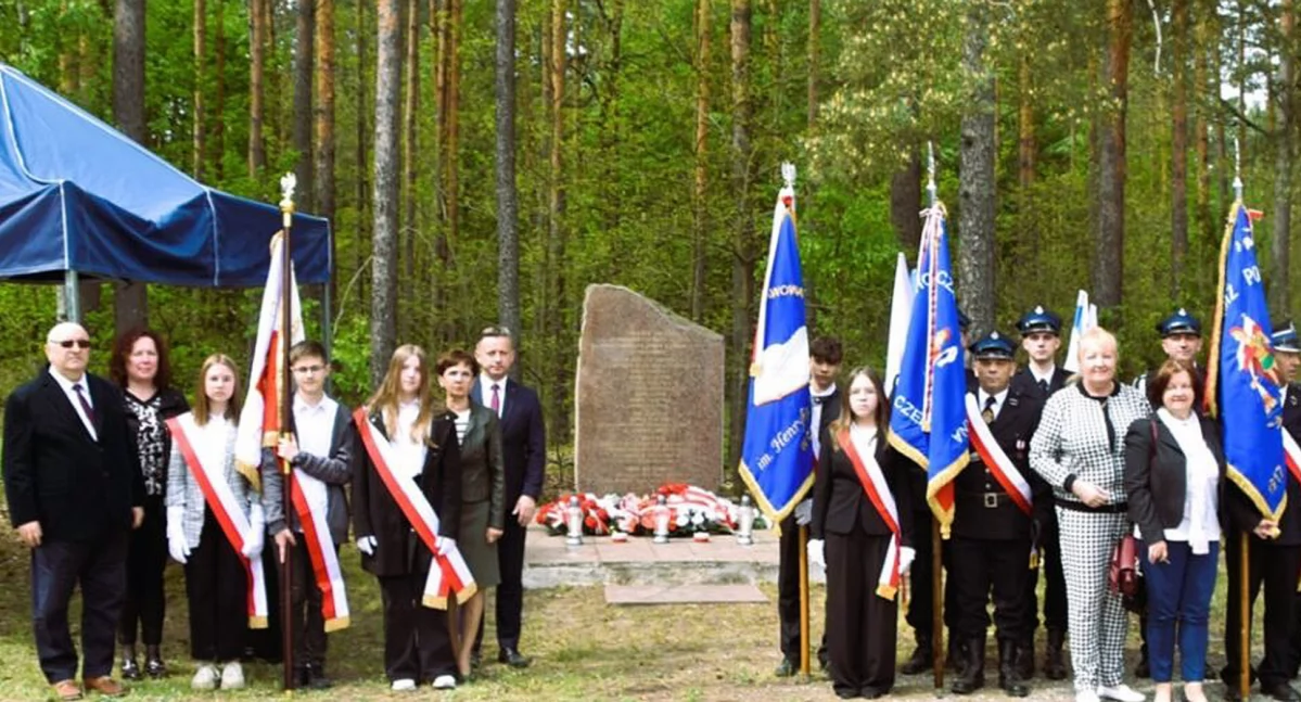BULIANÓW. Zaproszenie na uroczystości obchodów 82 rocznicy śmierci członków rodzin zamordowanych przez Niemców