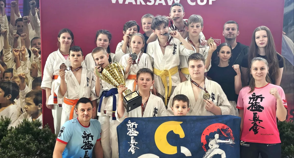 10 medali zawodników Koneckiego Klubu Karate Kyokushin na turnieju karate Warsaw Cup 2025! [ZDJĘCIA]