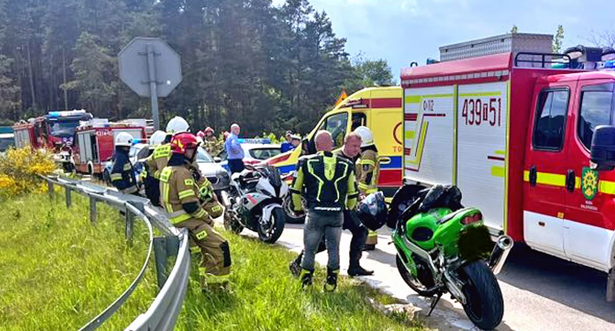 POWIAT KONECKI. Kolizje z motocyklem i samochodami w Jacentowie i w Końskich