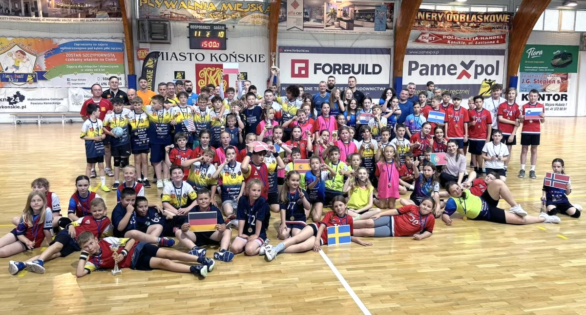 KOŃSKIE. Akademia Piłki Ręcznej Handball Kids świętowała jubileusz z mistrzostwami świata! [GALERIA ZDJĘĆ]