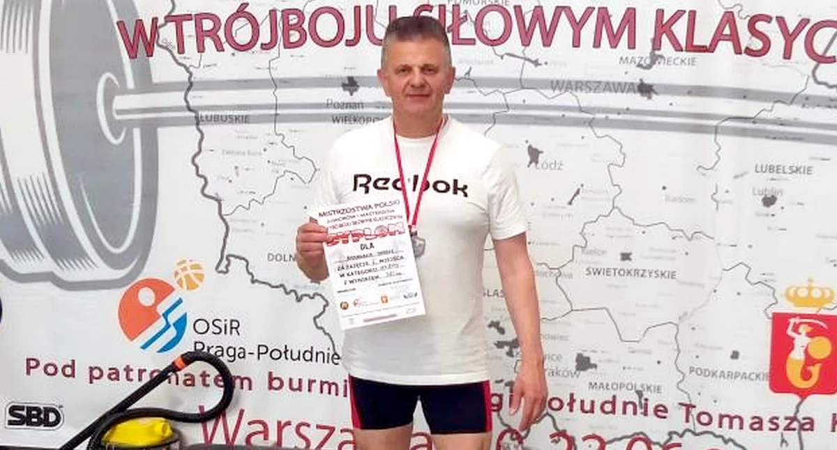 Konecczanin Tomasz Domagała Domagała wicemistrzem Polski w trójboju siłowym klasycznym!