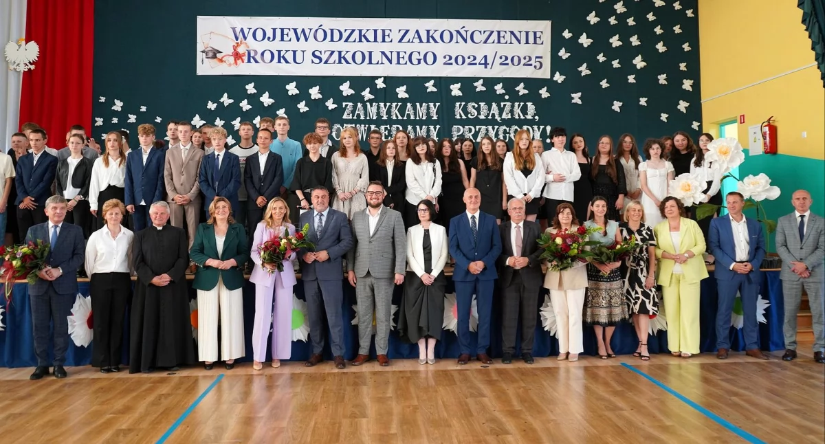 Zakończenie roku szkolnego uczniów świętokrzyskiego odbyło się w Gowarczowie