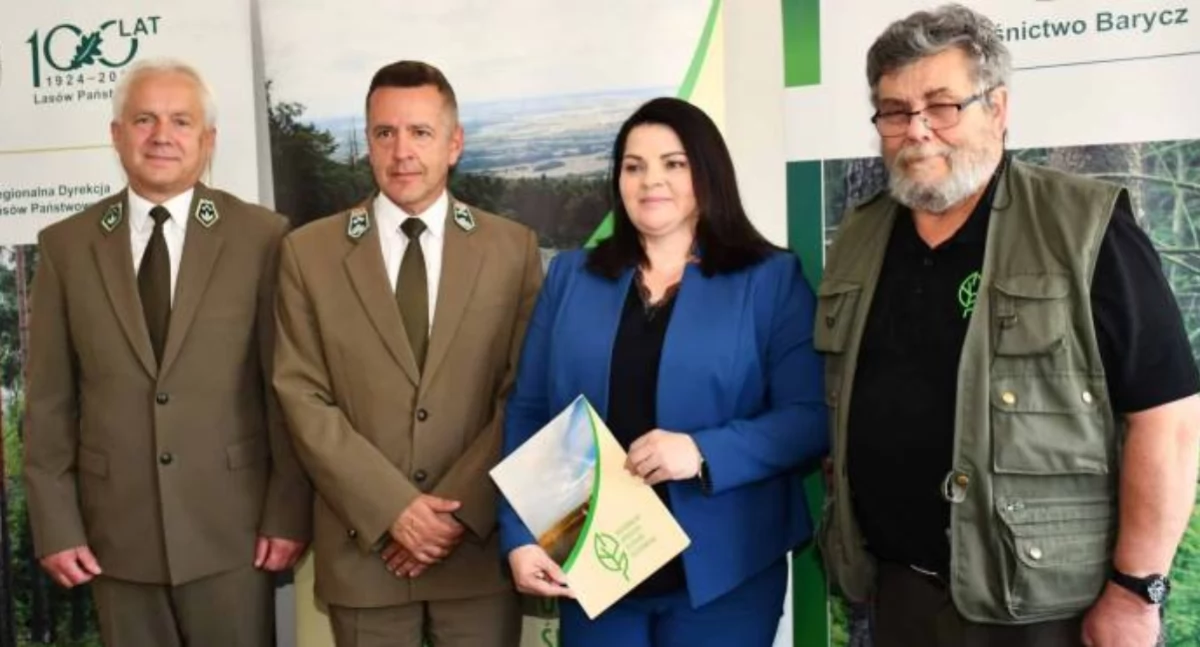 IZABELÓW. Piąta ostoja przyrody w świętokrzyskiem. Papiernia w papierni