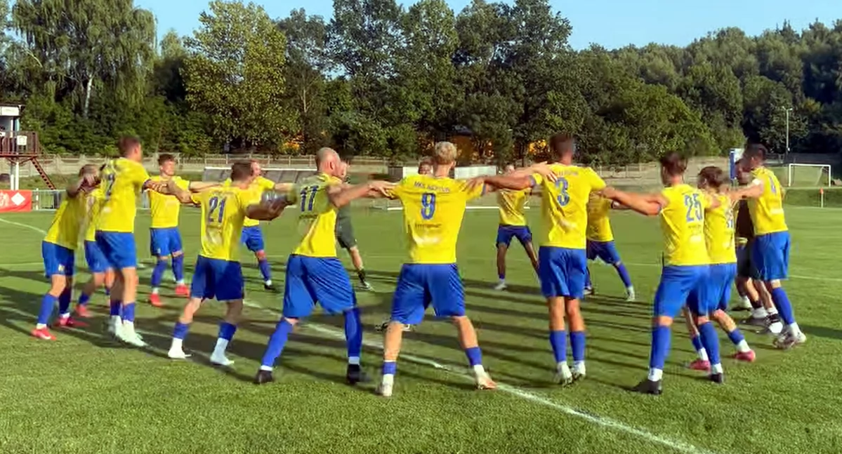 KEEZA IV Liga świętokrzyska. MKS Neptun Końskie kontynuuje dobrą passę. Jest trzecie ligowe zwycięstwo!