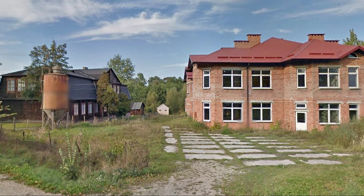 GMINA SŁUPIA KONECKA. Montownia pocisków artyleryjskich zajmie budynek niedokończonej szkoły [ZDJĘCIA]