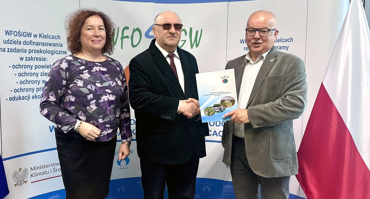 GMINA FAŁKÓW. Z kolejnych zabudowań zniknie azbest