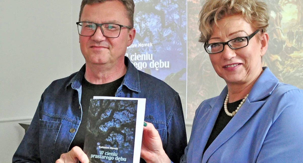 Tam na wzgórku pod starym dębem rodziło się przyszłe miasto Końskie