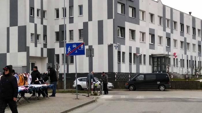 Kontaktować się z policją można telefonicznie, listownie, meilowo