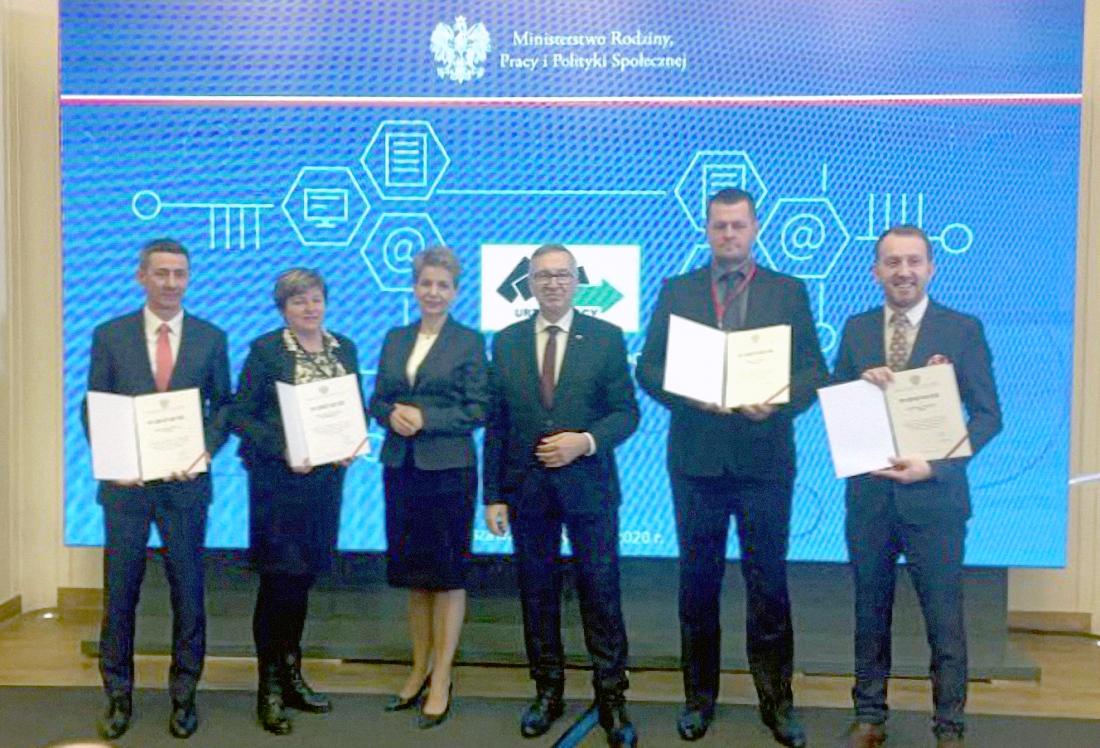 Minister wyróżnił Powiatowy Urząd Pracy w Końskich
