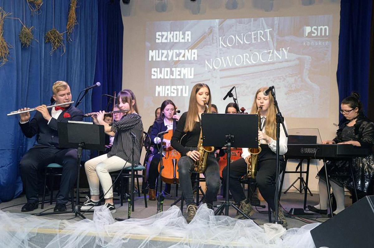 Świetny koncert uczniów koneckiej szkoły muzycznej [zdjęcia]