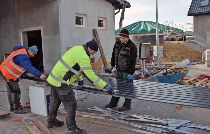 Oczyszczalnia ścieków rośnie jak na drożdżach