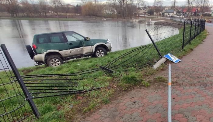 Samochodów jazda figurowa na drogach