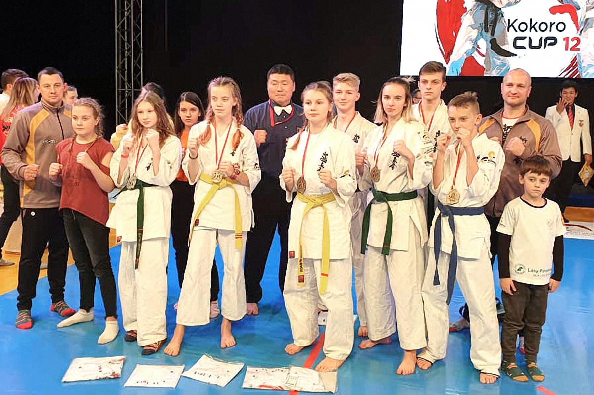 Osiem medali podopiecznych Mateusza Garbacza [zdjęcia]