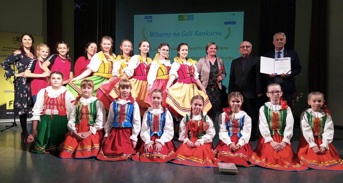 Szkoła Podstawowa w Królewcu z certyfikatami 