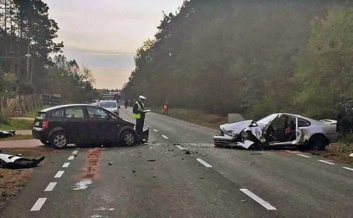 Honda zderzyła się z audi. Są ranni!