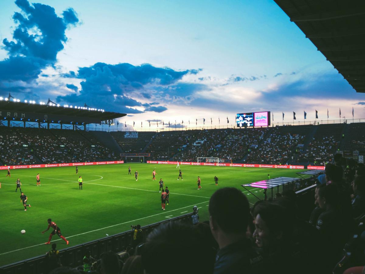 Bezpieczny bukmacher - krótki przewodnik po świecie zakładów sportowych online