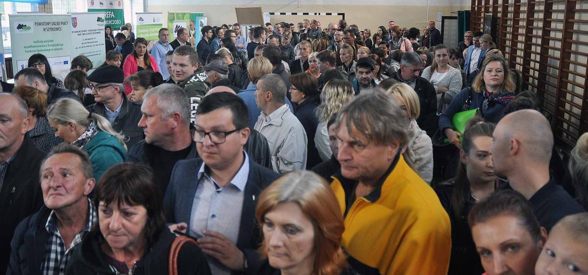 Regionalne Targi Pracy -było w czym wybierać [ZDJĘCIA]