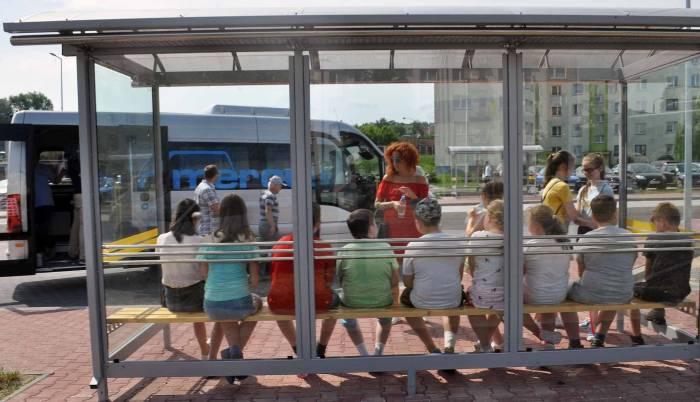 Miejskie autobusy wyruszają na koneckie drogi. Sprawdź trasy i ceny biletów!