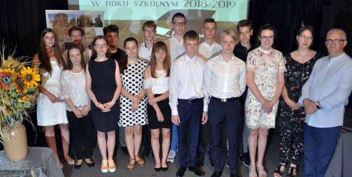Laureaci i finaliści konkursów przedmiotowych otrzymali nagrody [zdjęcia]
