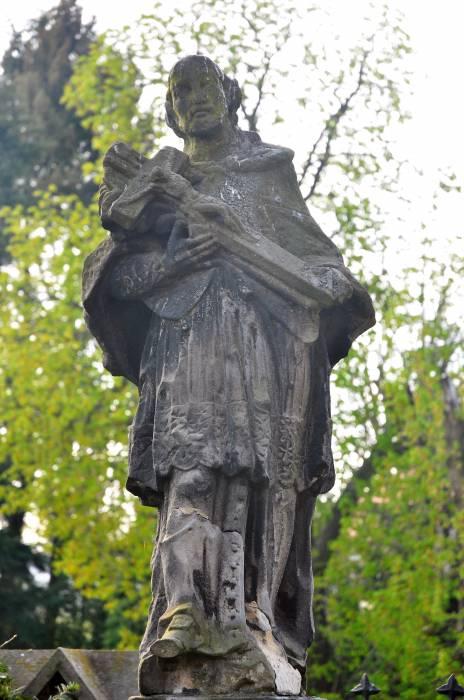 Pomnik świętego Jana Nepomucena przejdzie renowację. Pochodzi z XVIII wieku!