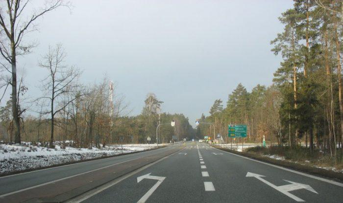Przetargi na sygnalizacje świetlne na skrzyżowaniach z drogą krajową nr 74 zostały ogłoszone