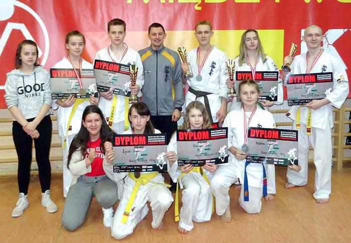 Konecki Klub Karate Kyokushin podbił Leżajsk i Starachowice (zdjęcia)