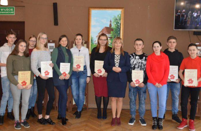 Stąporkowscy wolontariusze otrzymali podziękowania [zdjęcia]