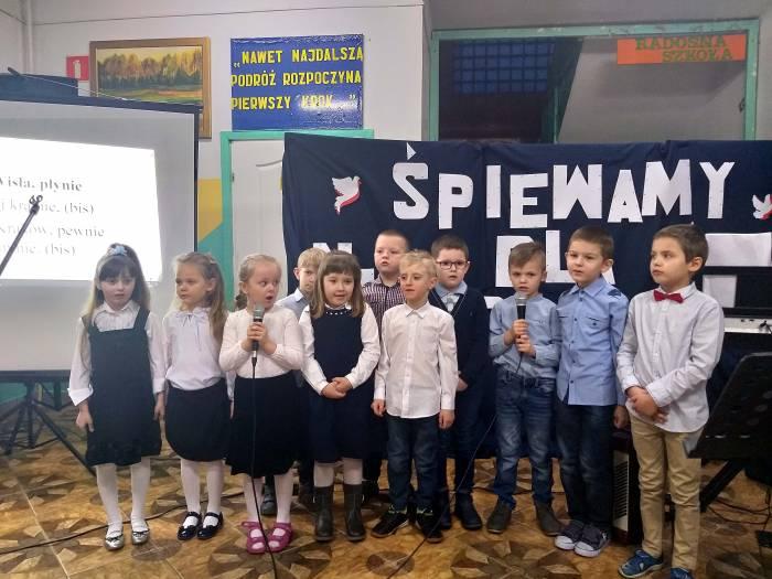 Międzypokoleniowa wieczornica pełna wzruszeń
