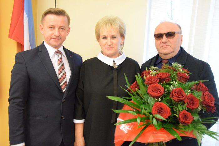 Henryk Konieczny zaprzysiężony na wójta Fałkowa, Piotr Gonerka przewodniczącym Rady Gminy (zdjęcia,wideo)