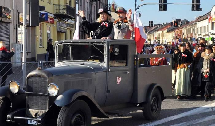 100.lecie Niepodległej.  Wielkie uroczystości w Końskich z marszałkiem Piłsudskim (zdjęcia)