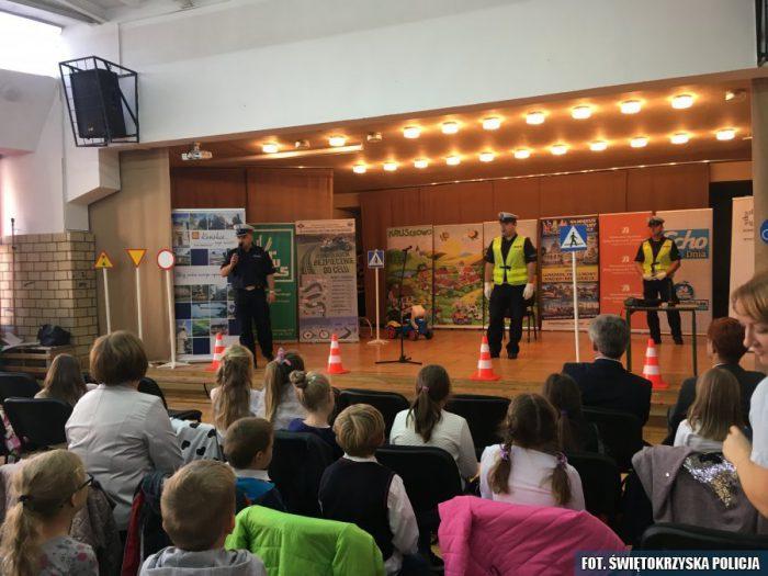 Policjanci u pierwszaków