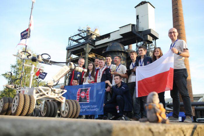 Kosmiczny sukces studentów z Politechniki Świętokrzyskiej