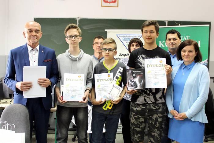 Rozwiązywali informatyczne zadania