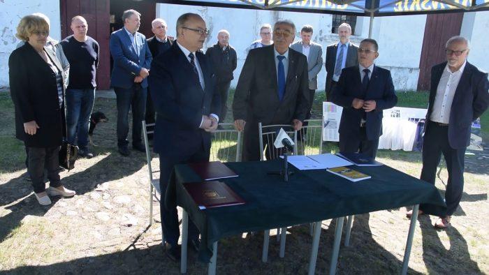Muzeum w Sielpi nadal pod opieką studentów (wideo, zdjęcia)