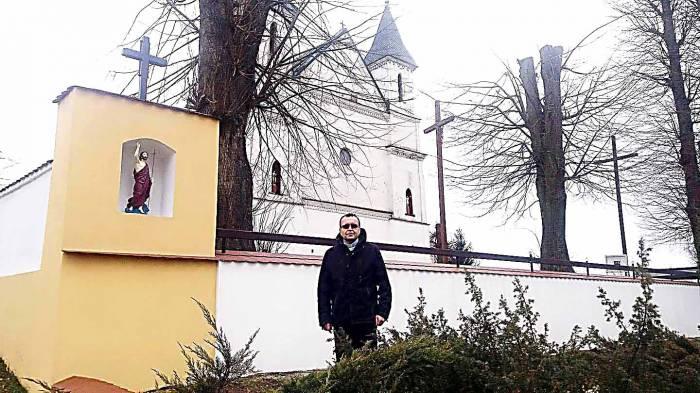 Między św. Mikołajem, o. Pio, a św. Tereską