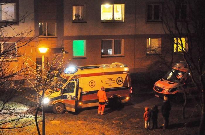 12 osób trafiło do szpitala. W jednym z bloków ulatniał się tlenek węgla!