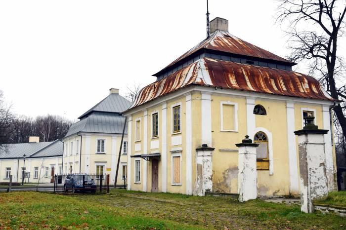 Zabytki pozostają u właścicieli