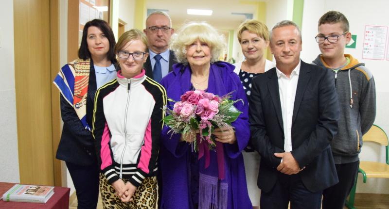 Znaczące wsparcie od cenionej pisarki