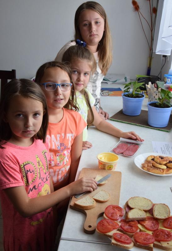 Dzieci i seniorzy razem spędzają wakacje