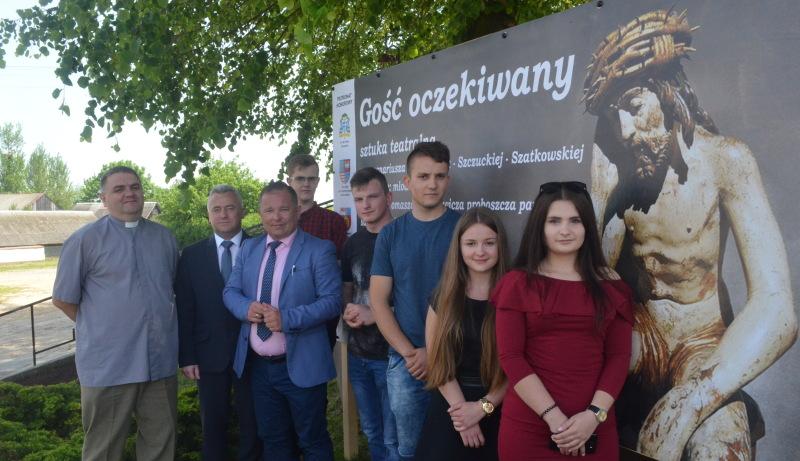 Oczekiwanie na... 