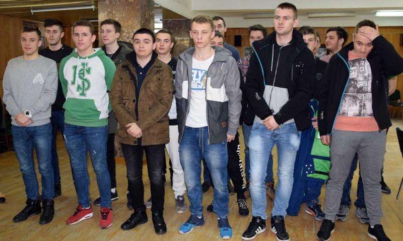 Zasilą szeregi zawodowej armii