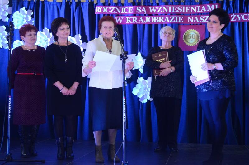 Międzypokoleniowe świętowanie w Nieświniu