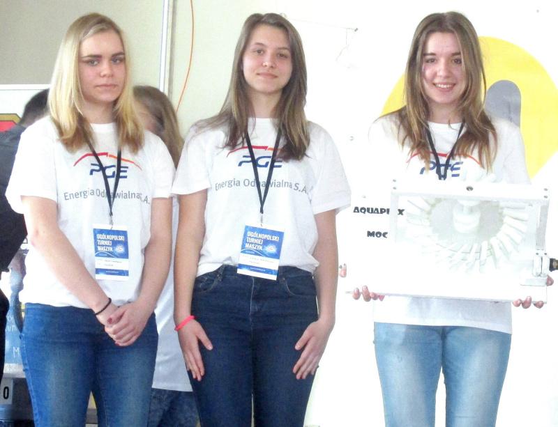 Dobry występ gimnazjalistek z Rogowa