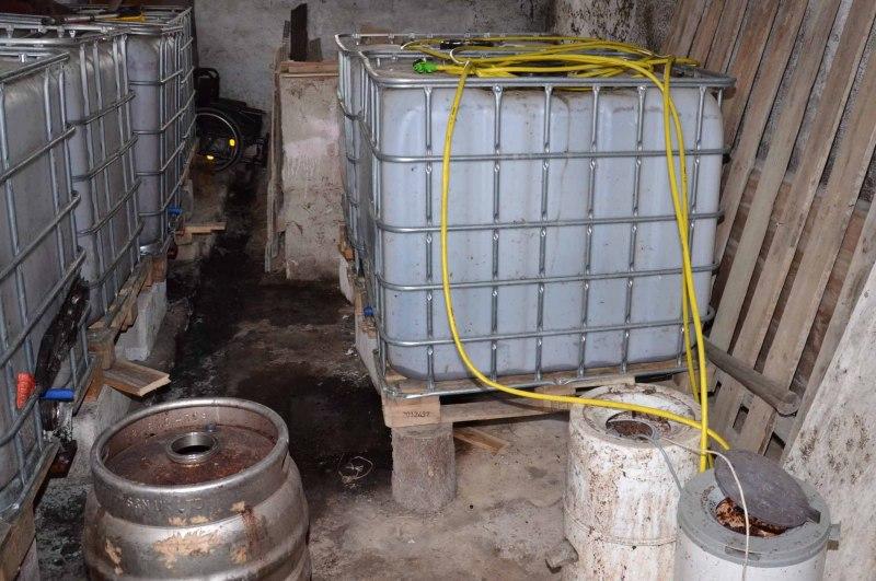 Policjanci zamknęli fabryczkę alkoholu