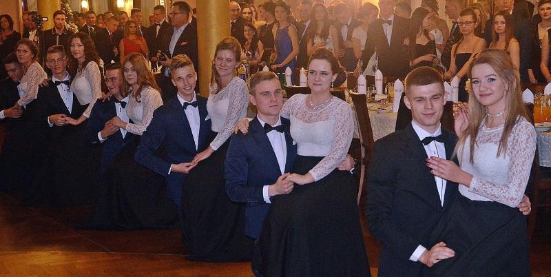 Wprowadzili nową studniówkową tradycję